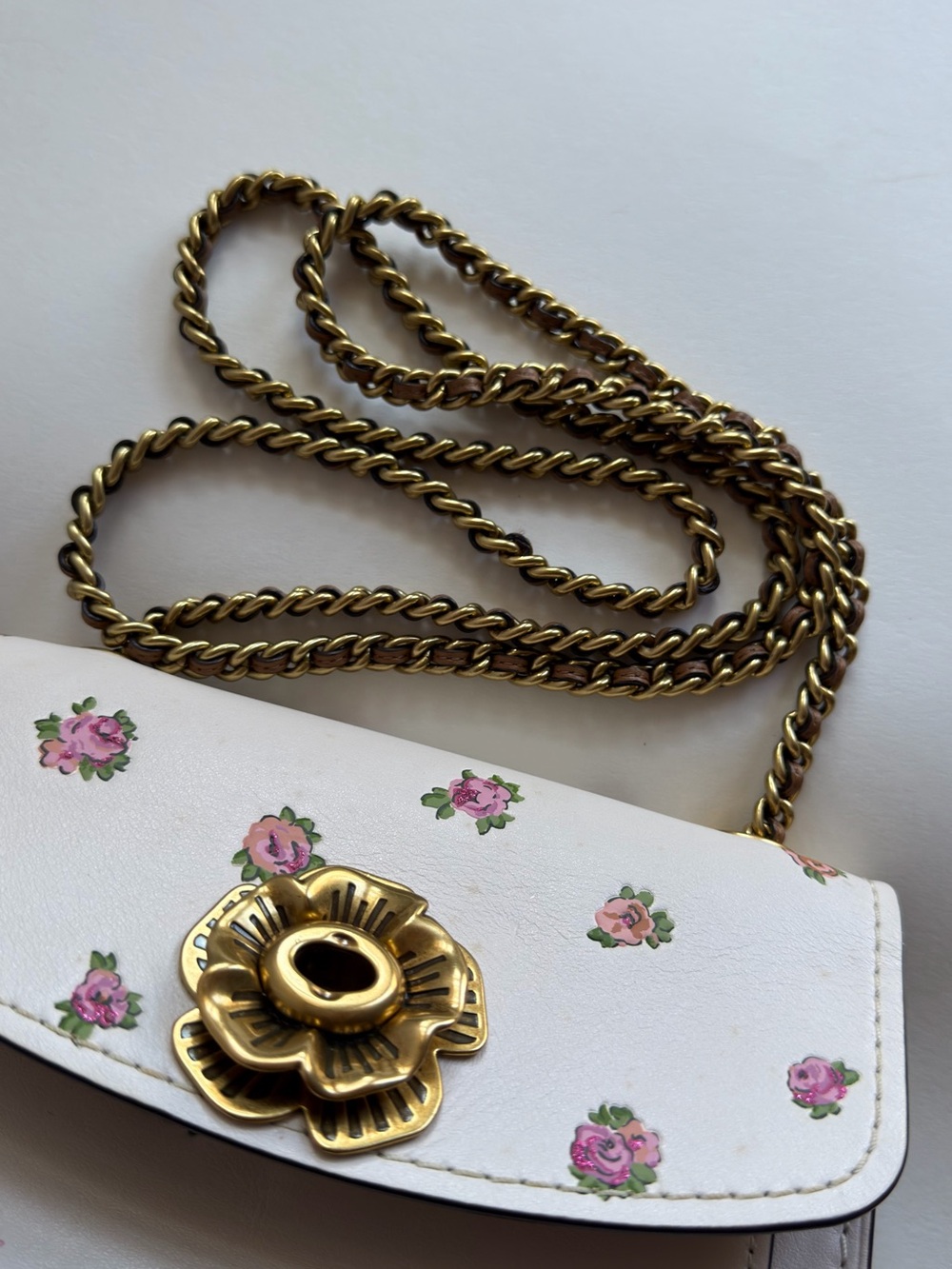 Coach White Floral Turnlock Crossbody Bag with Gold Chain - Picture 8 of 8